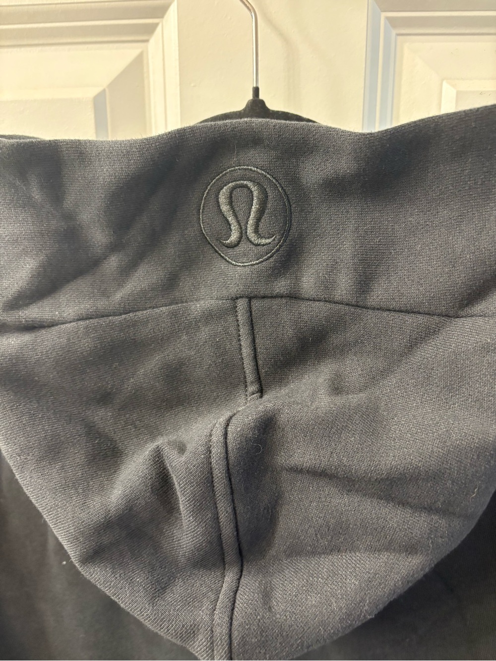 New! Lululemon x NFL Black Scuba Sweatshirt - Picture 6 of 7